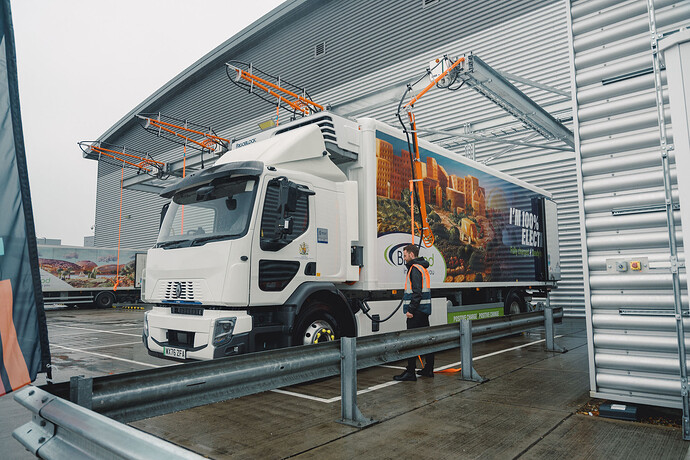 Erinion-Bidfood-truck-depot-UK