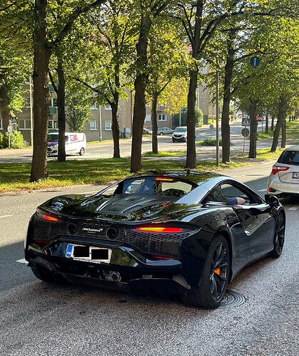 McLaren Stadissa 2023-09-22